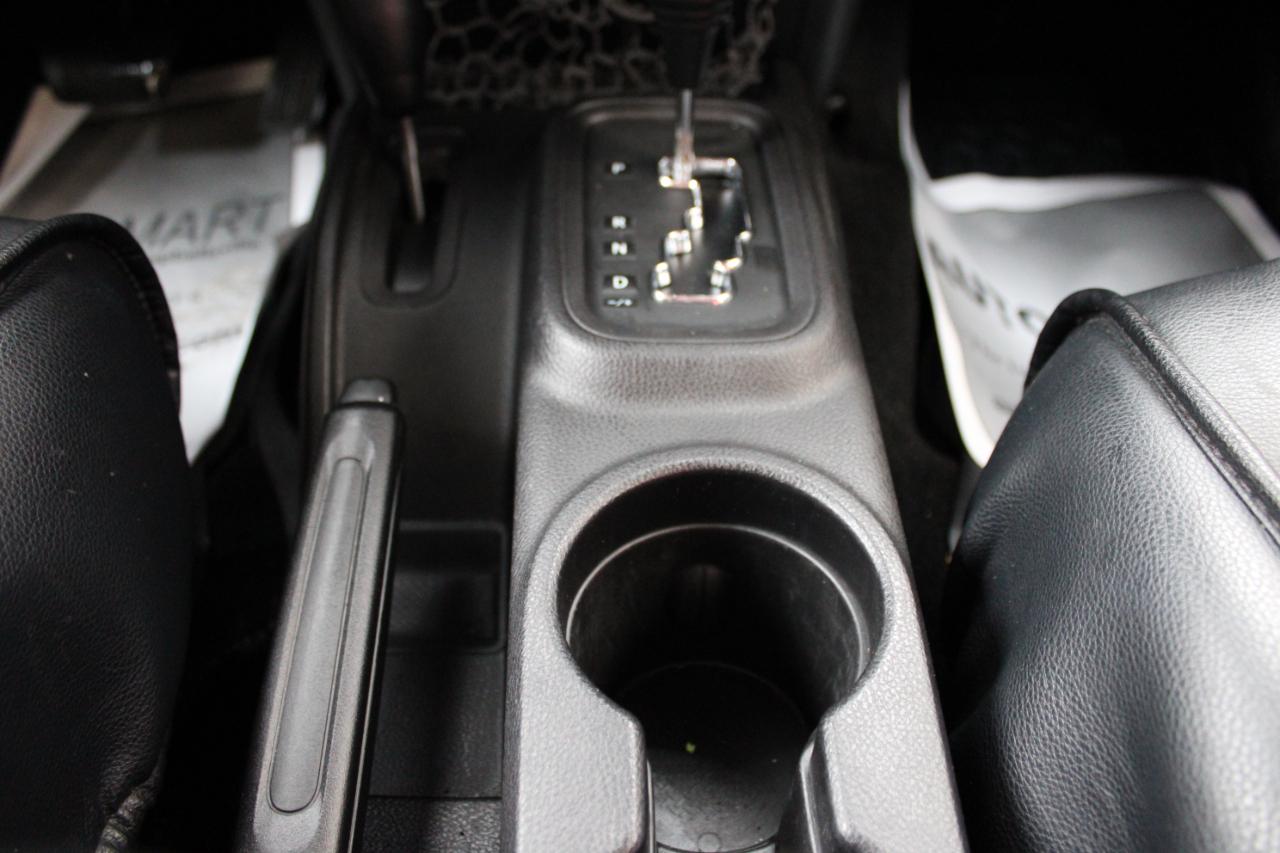 Jeep Wrangler Unlimited Sport 2015