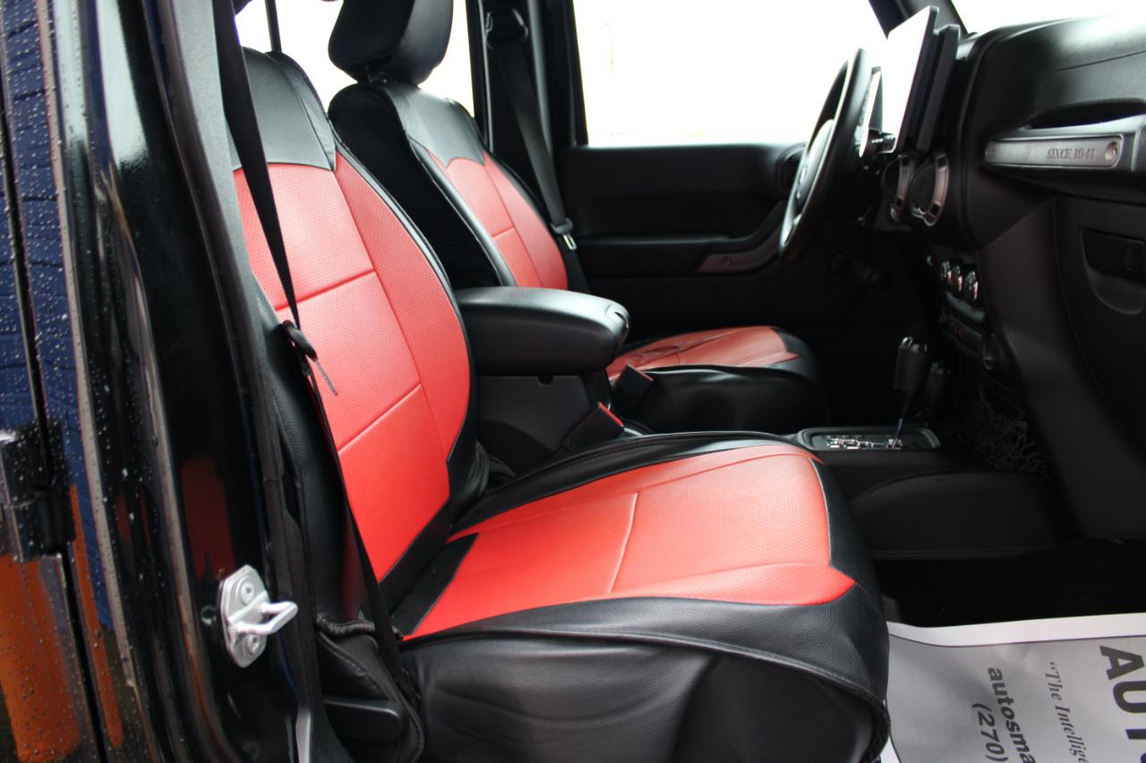 Jeep Wrangler Unlimited Sport 2015
