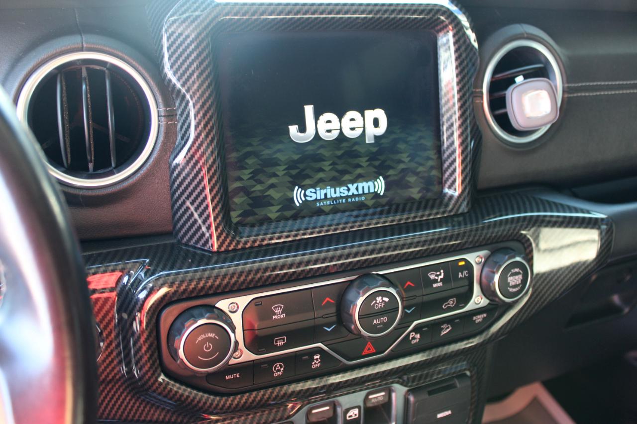Jeep Wrangler Unlimited Sahara 2018