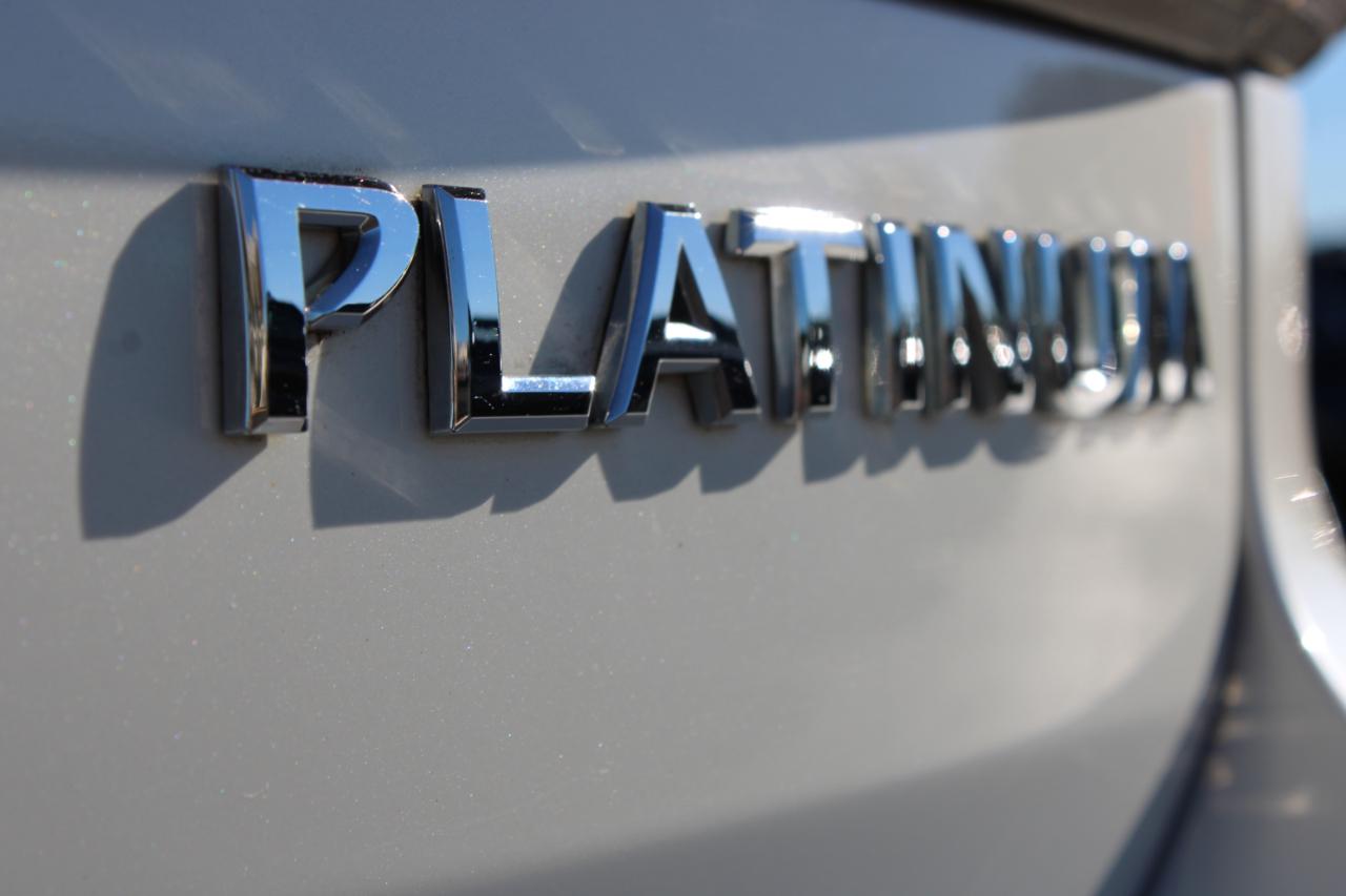 Nissan Armada Platinum 2017