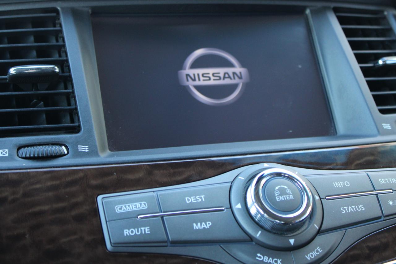 Nissan Armada Platinum 2017