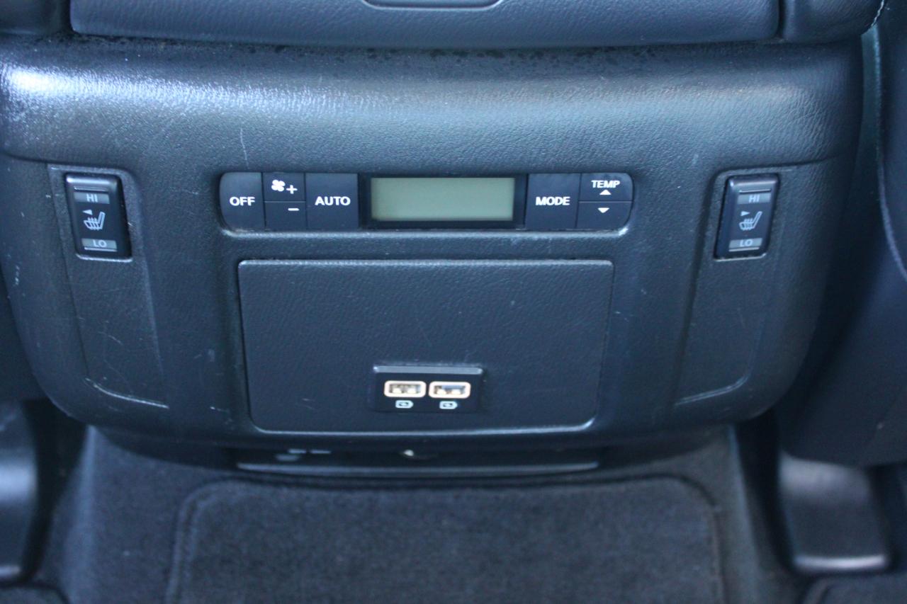 Nissan Armada Platinum 2017
