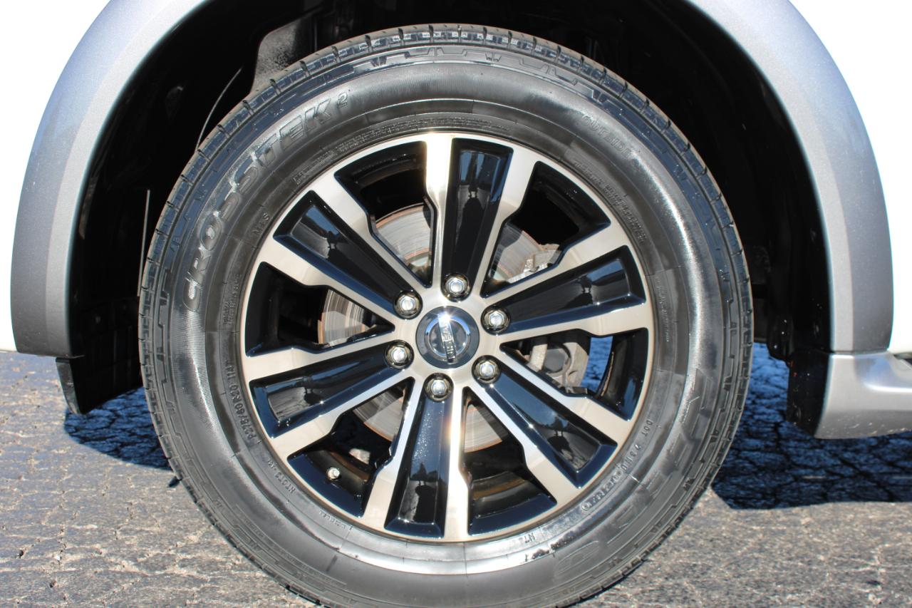 Nissan Armada Platinum 2017