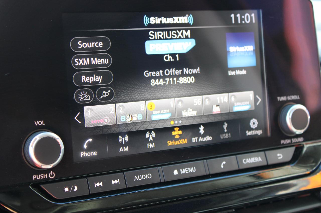 Nissan Pathfinder SV 2025