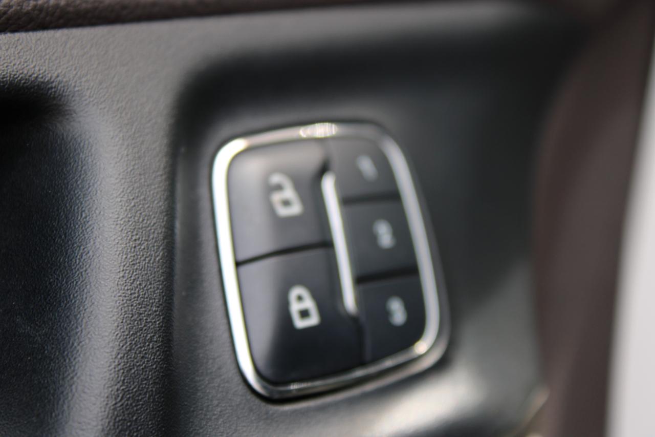 Lincoln MKC  2016