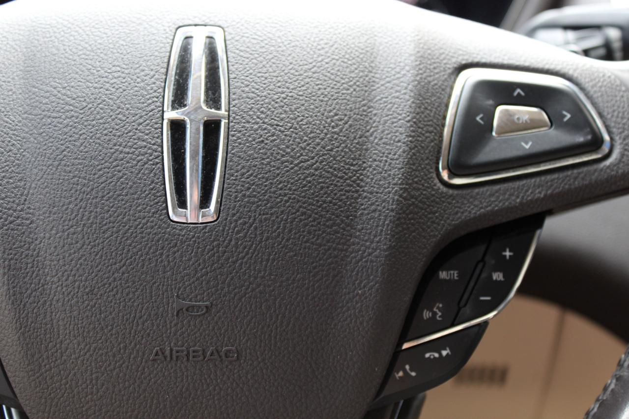 Lincoln MKC  2016