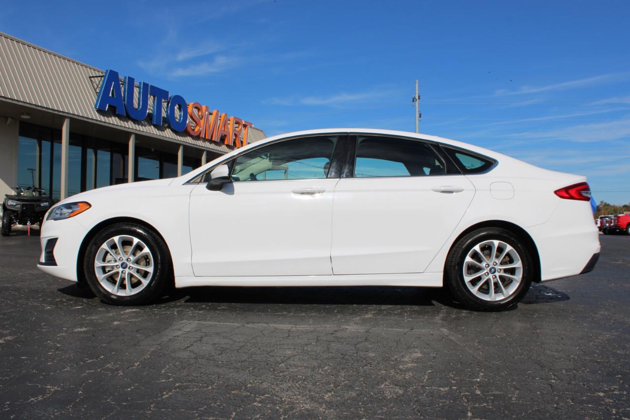 Ford Fusion SE 2020