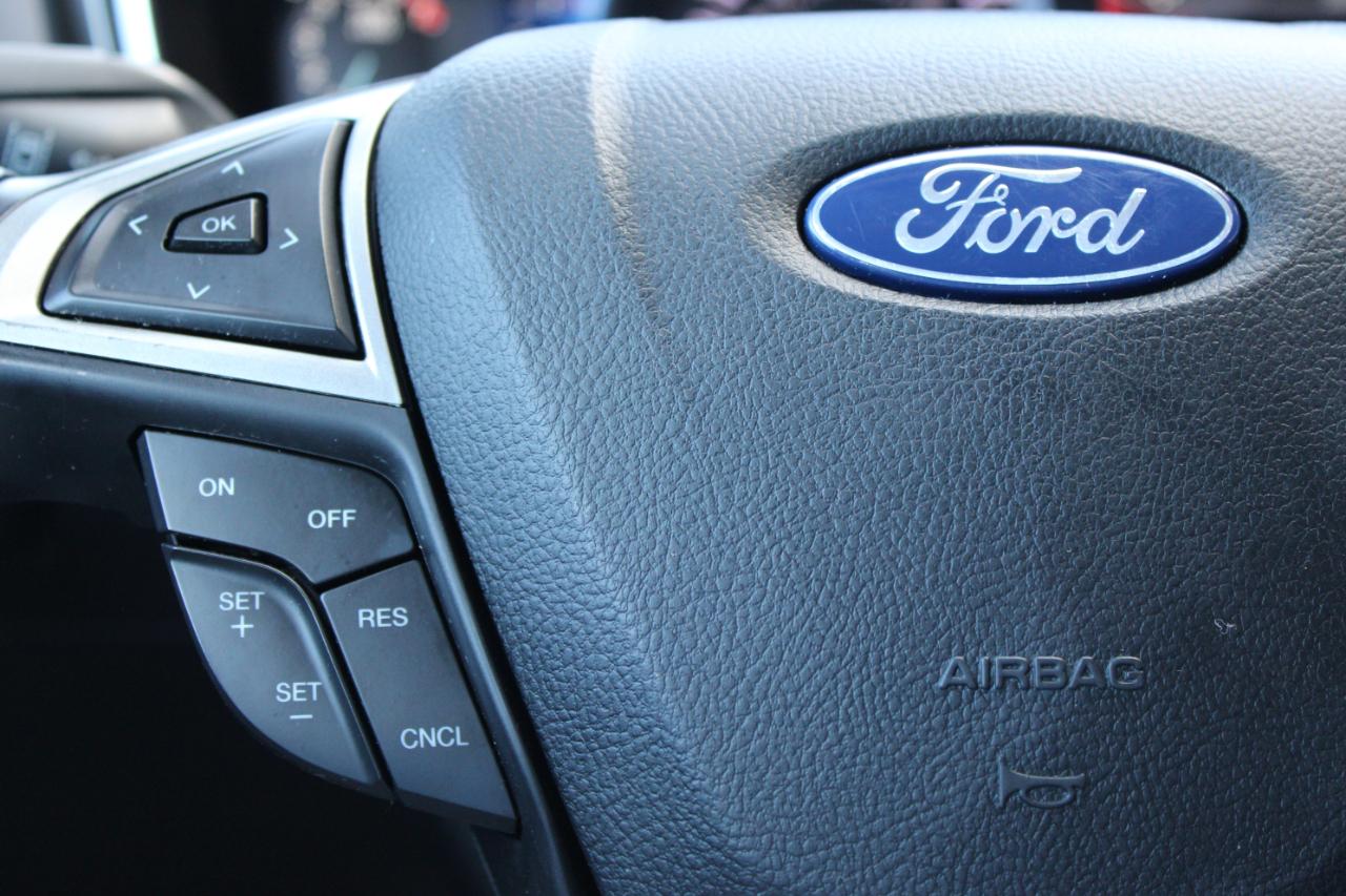 Ford Fusion SE 2020