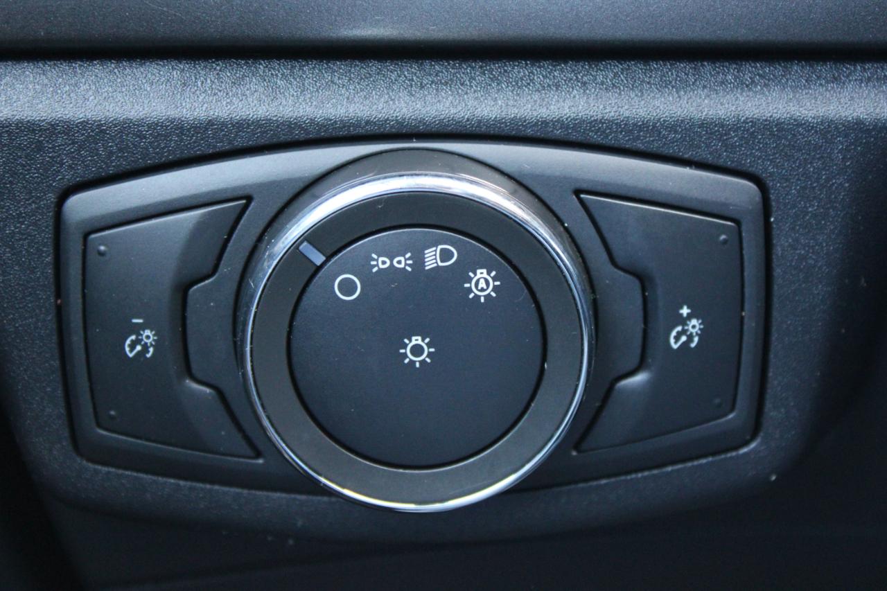 Ford Fusion SE 2020