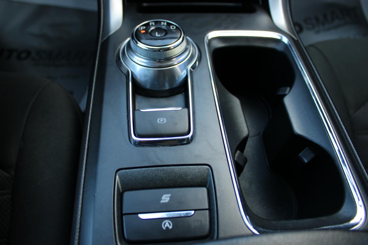 Ford Fusion SE 2020