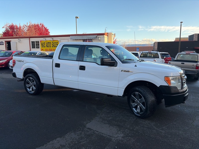 Ford F-150 XL SuperCrew 6.5-ft. Bed 4WD 2010 Ford F-150 XL SuperCrew 6.5-ft. Bed 4WD 2010