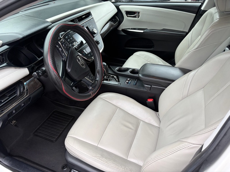 Toyota Avalon XLE 2016