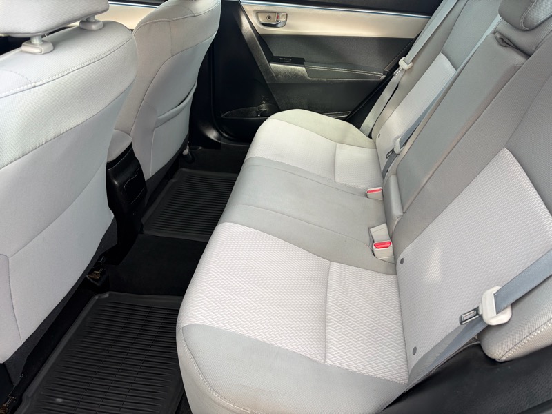 Toyota Corolla LE 2015