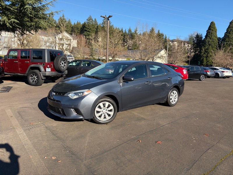 Toyota Corolla LE 2015