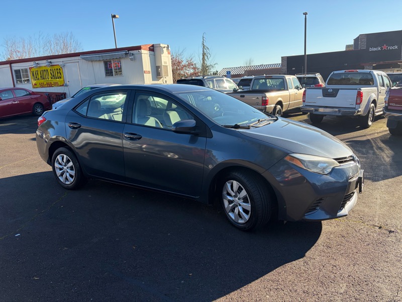 Toyota Corolla LE 2015