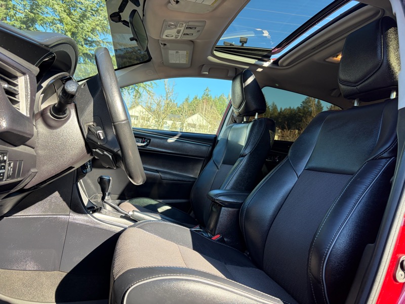 Toyota Corolla  2016