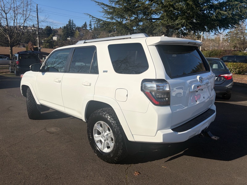 Toyota 4Runner SR5 4WD 2015