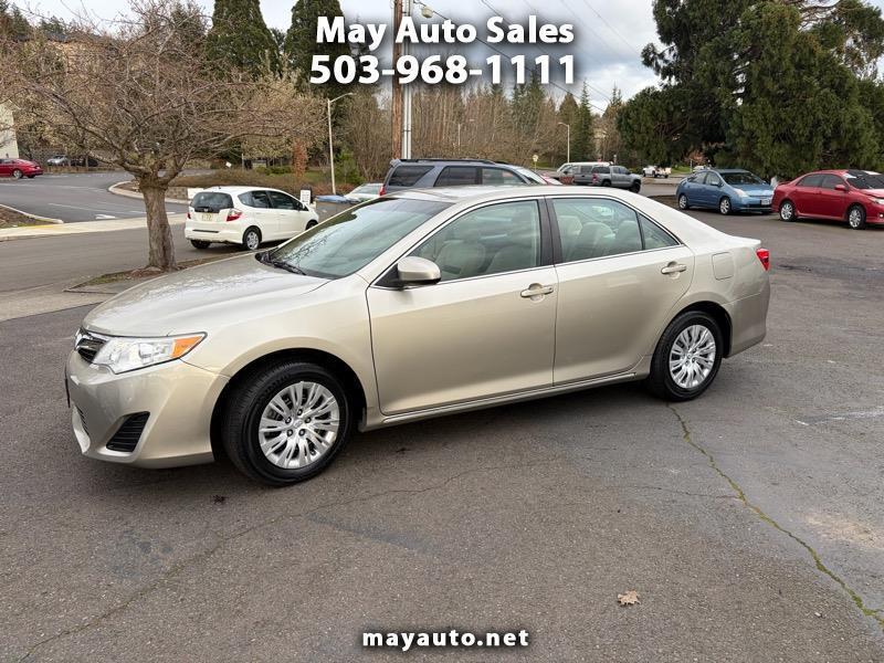 Toyota Camry LE 2014