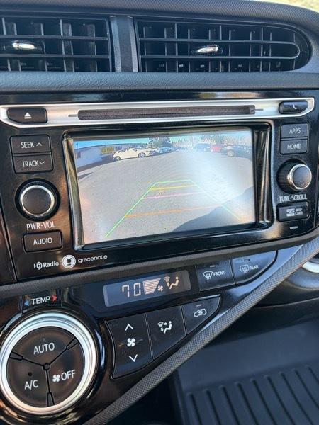 Toyota Prius c Three 2015