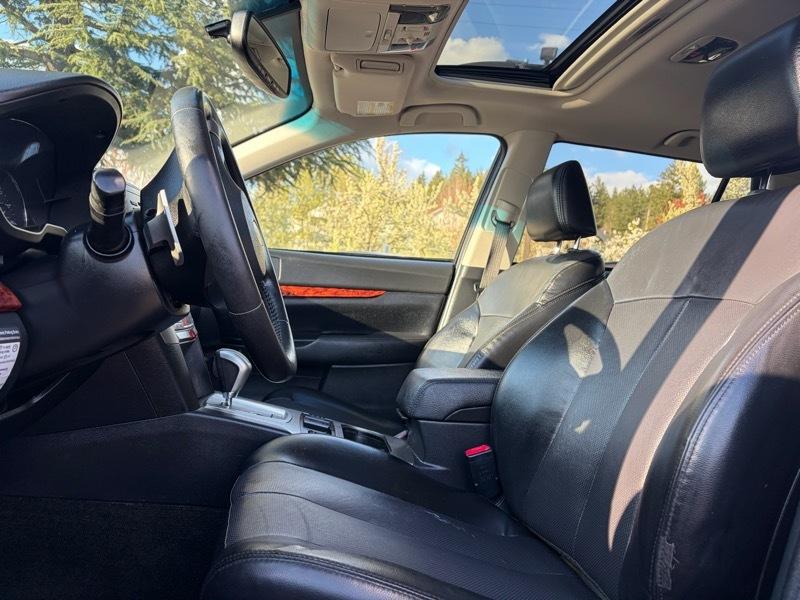 Subaru Outback 2.5i Limited 2012