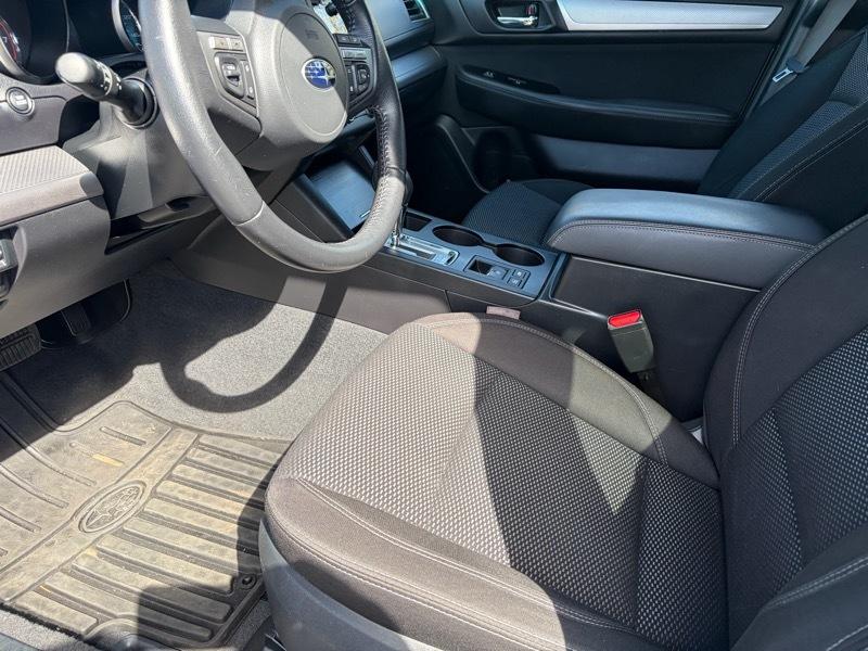 Subaru Outback 2.5i Premium 2017