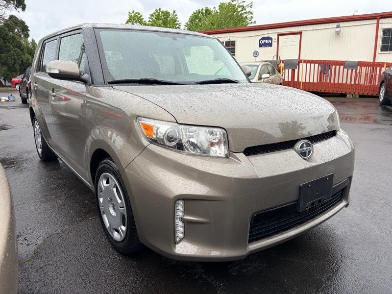 Scion xB  2013