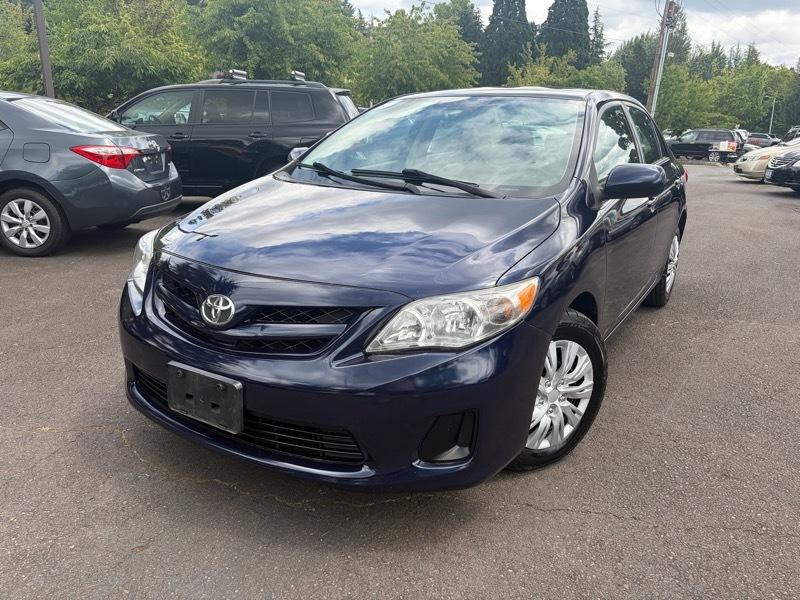 Toyota Corolla  2011