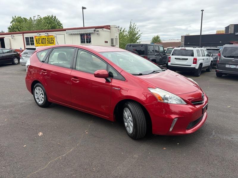 Toyota Prius V Two 2012