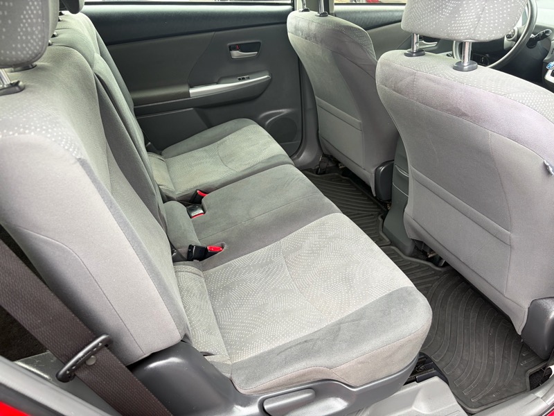 Toyota Prius V Two 2012