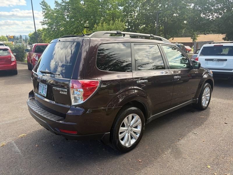 Subaru Forester 2.5X Premium 2013