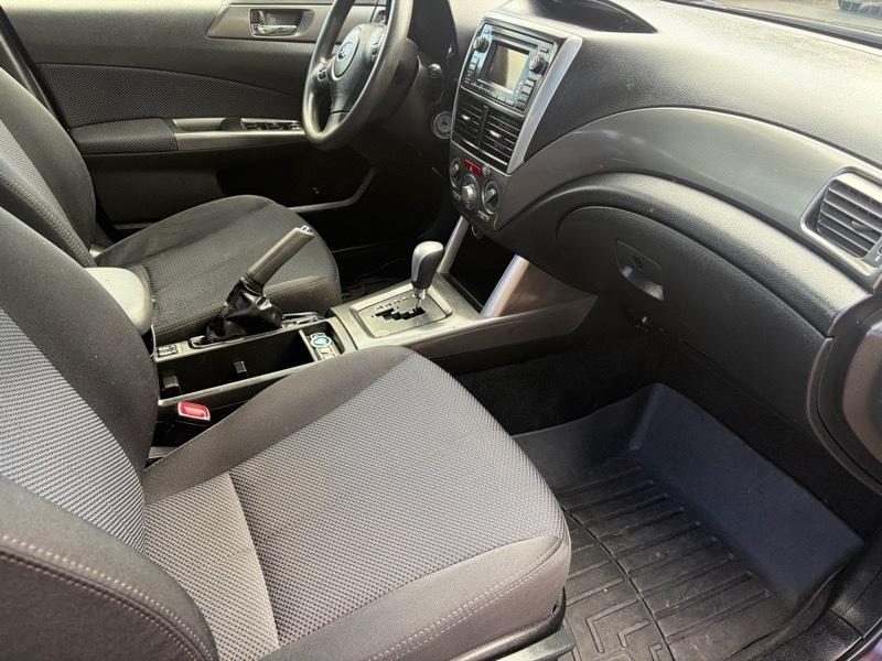 Subaru Forester 2.5X Premium 2013