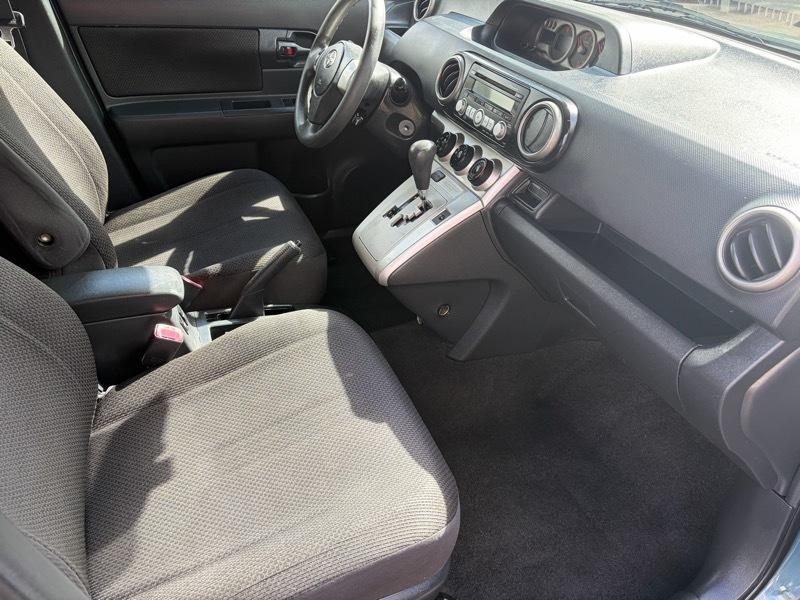 Scion xB  2008