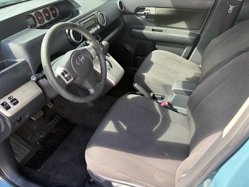 Scion xB  2008