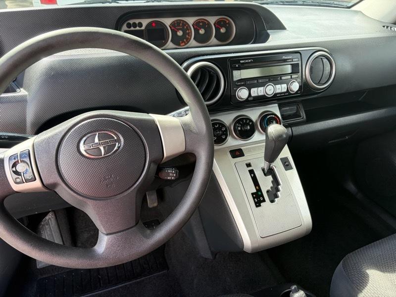 Scion xB  2008