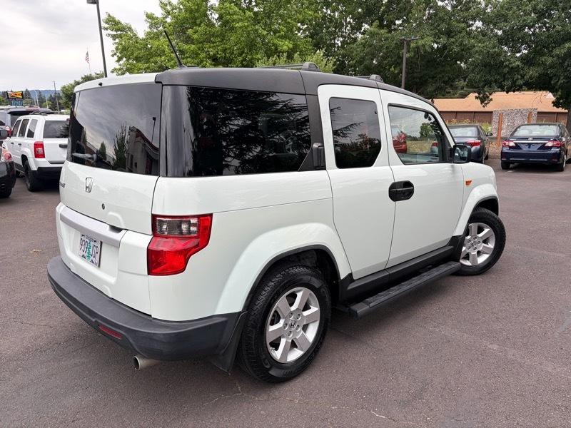 Honda Element  2011