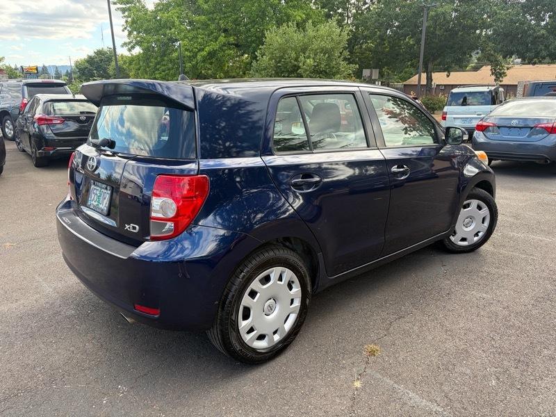 Scion xD  2008