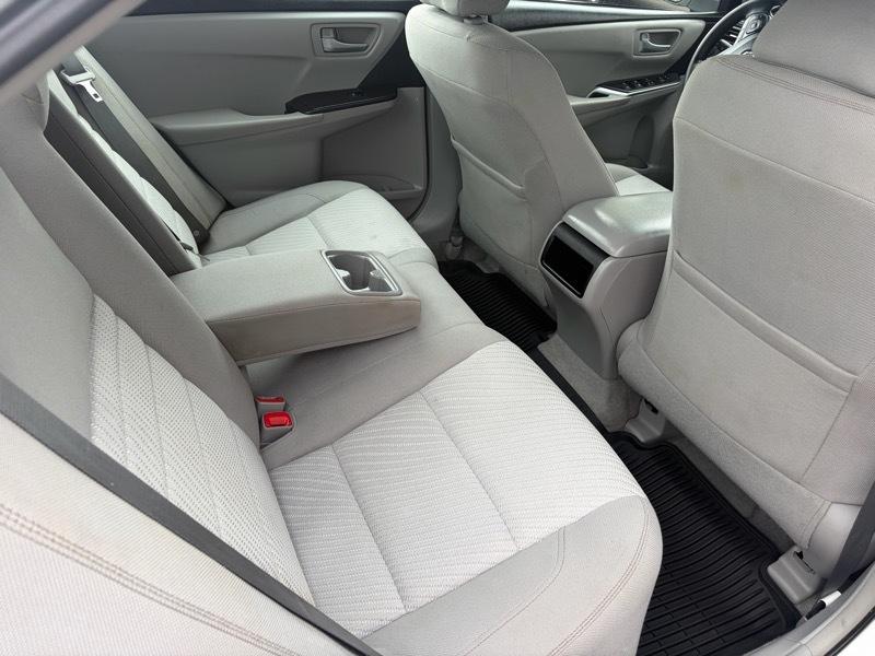 Toyota Camry LE 2017