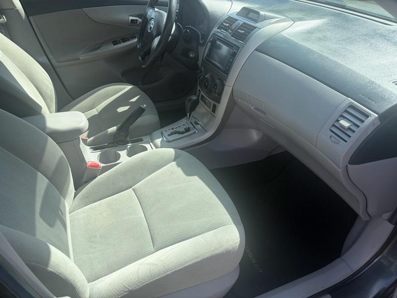 Toyota Corolla  2013