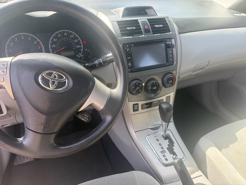 Toyota Corolla  2013