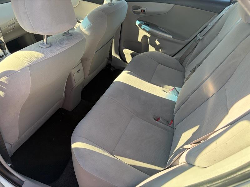 Toyota Corolla  2011