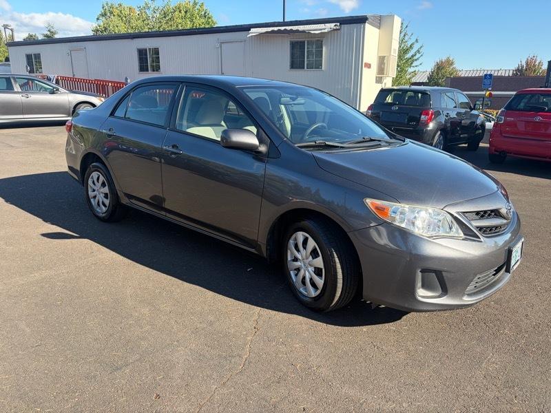 Toyota Corolla  2011