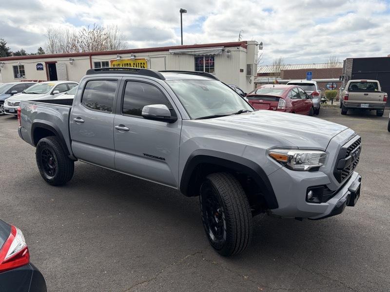 Toyota Tacoma SR5 Double Cab Long Bed V6 6AT 4WD 2018