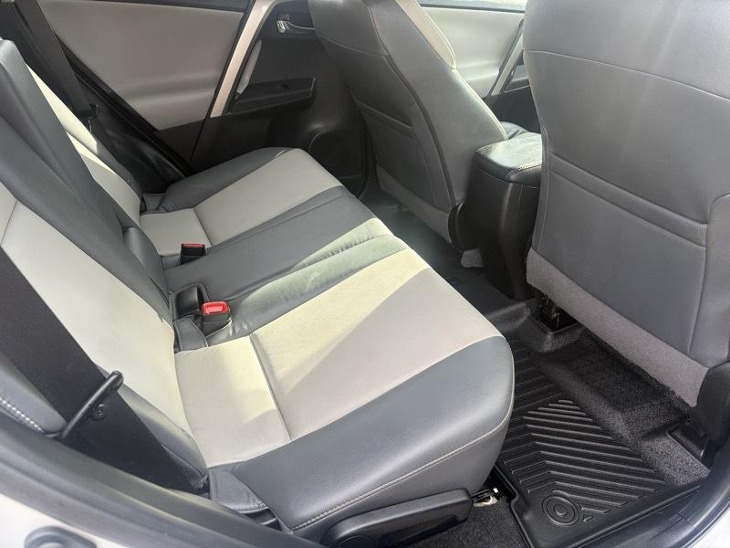Toyota RAV4 Limited AWD 2015