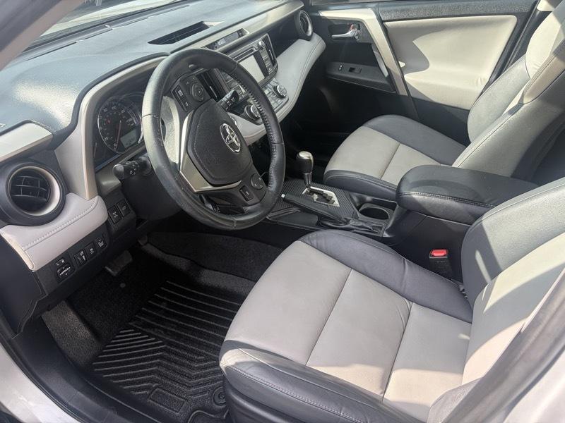 Toyota RAV4 Limited AWD 2015