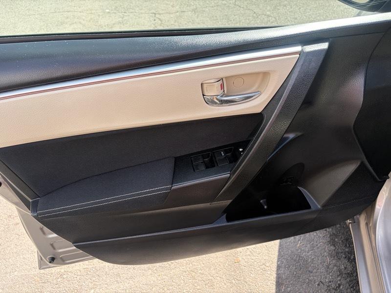 Toyota Corolla  2014
