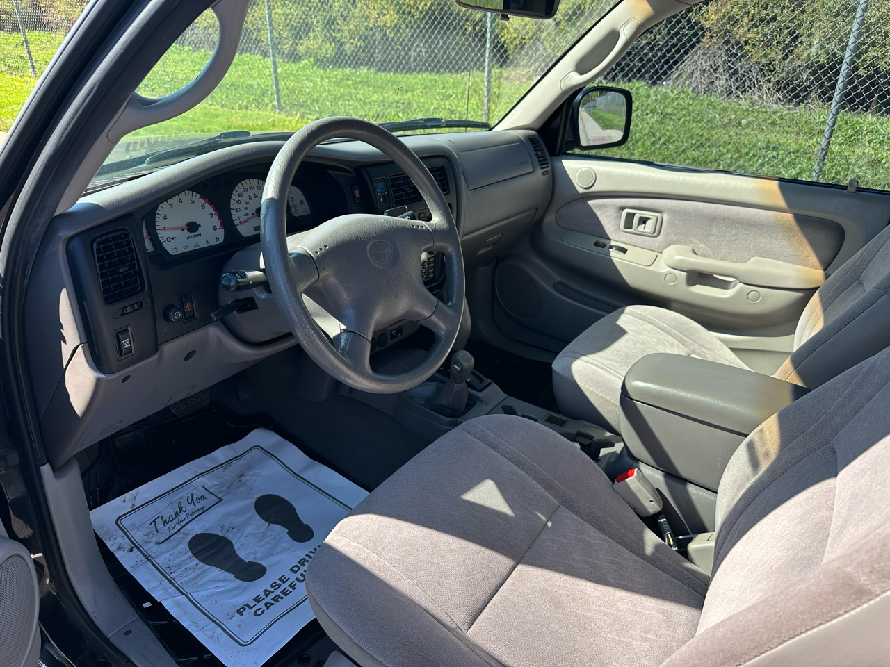 2004 Toyota Tacoma 4x4 Access Cab V6 TRD photo 4