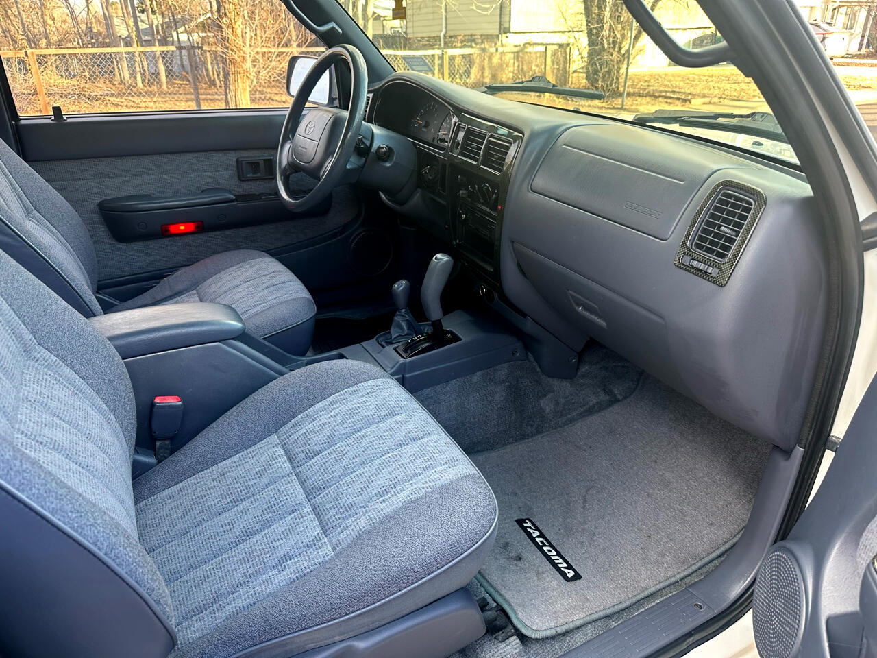 Toyota Tacoma Xtracab V6 4WD 1999