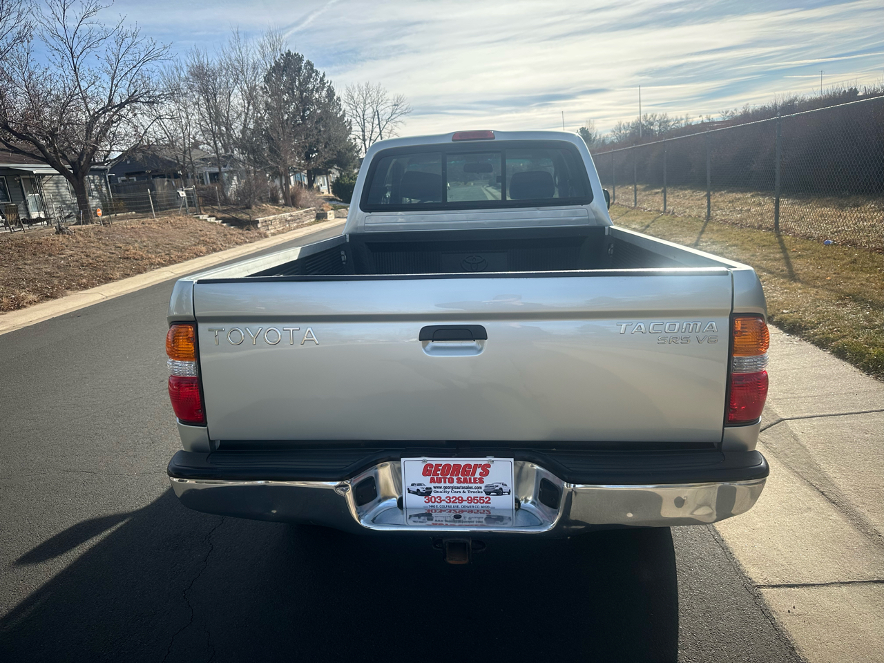 Toyota Tacoma 4WD Access Cab I4 AT SR5 (Natl) 2002