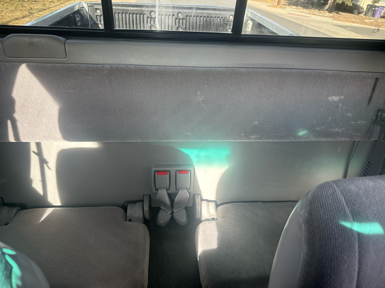 Toyota Tacoma 4WD Access Cab I4 AT SR5 (Natl) 2002