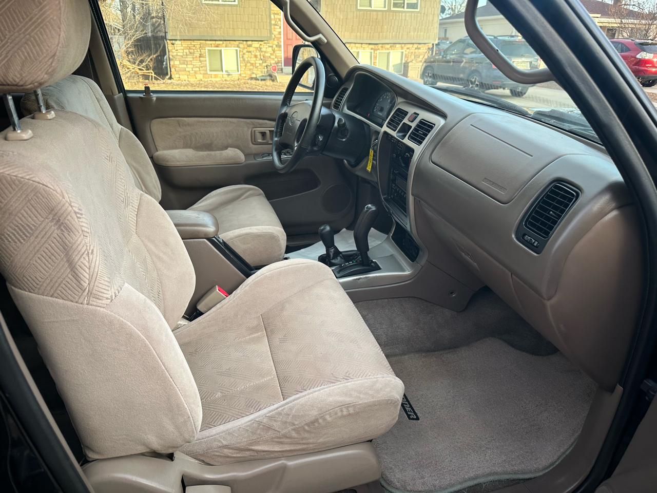 Toyota 4Runner SR5 4WD 2001